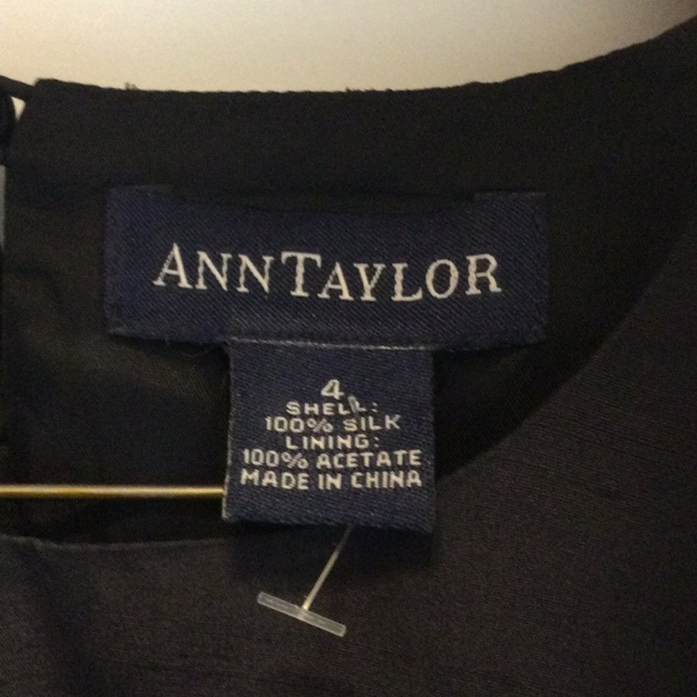 Ann Taylor shell - Picture 4 of 4
